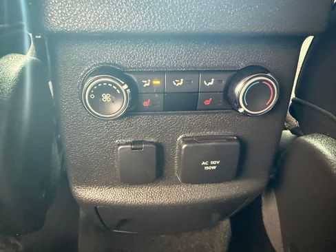 Used 2015 Ford Explorer Limited w/ Equipment Group 301A FWD image 25