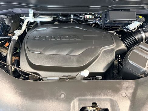 Used 2021 Honda Pilot Touring image 54
