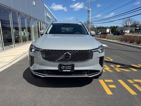 Used 2025 Volvo XC90 B5 Plus image 7