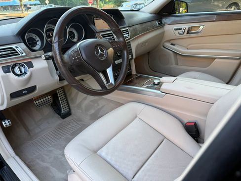 Used 2015 Mercedes-Benz E 350 Sedan image 25