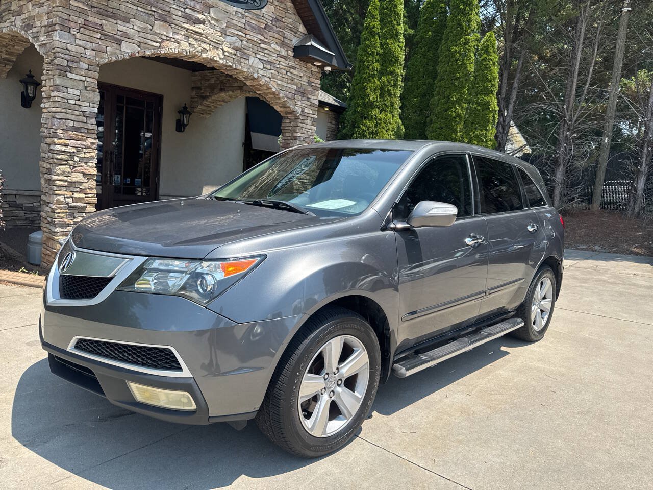 Used 2010 Acura MDX w/ Technology Package AWD/4WD image 2