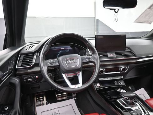 Used 2022 Audi SQ5 Prestige w/ Prestige Package AWD/4WD image 29