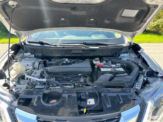 Used 2020 Nissan Rogue SV AWD/4WD image 28