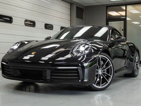 Used 2020 Porsche 911 Carrera image 2