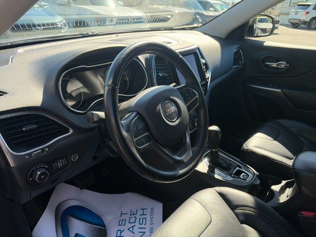 Used 2020 Jeep Cherokee Limited AWD/4WD image 11