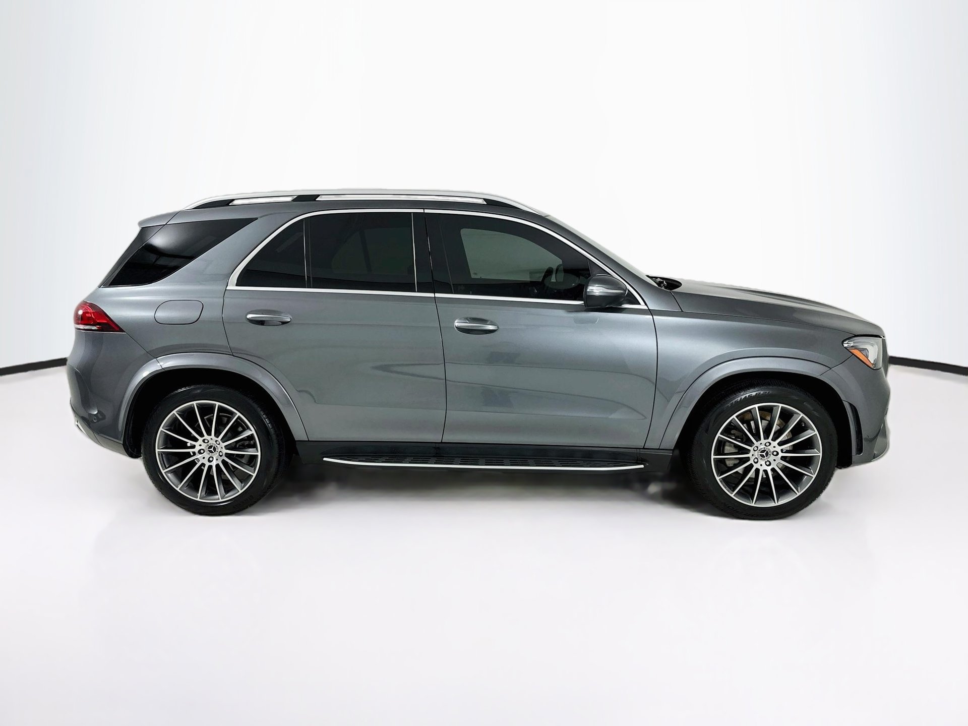 Used 2023 Mercedes-Benz GLE 350 4MATIC image 9
