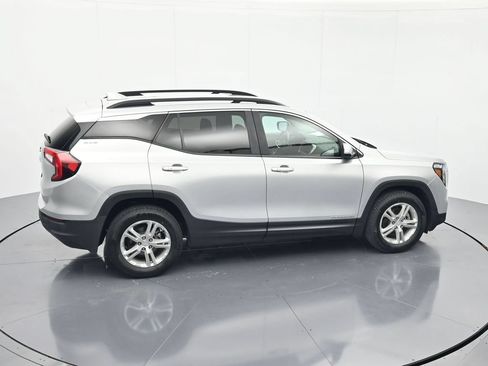 Used 2022 GMC Terrain SLE w/ Driver Convenience Package FWD image 30