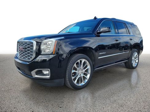 Certified 2018 GMC Yukon Denali w/ Denali Ultimate Package image 2