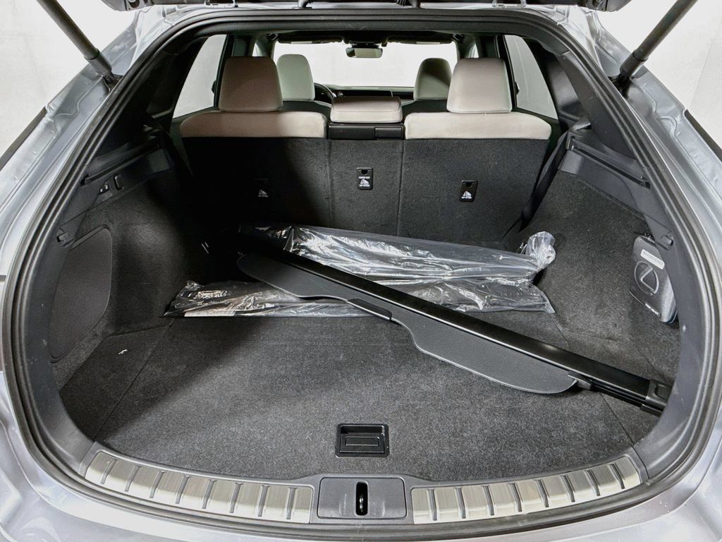 Certified 2025 Lexus RX 350 Premium Plus w/ Accessory Package (Z1) FWD image 27