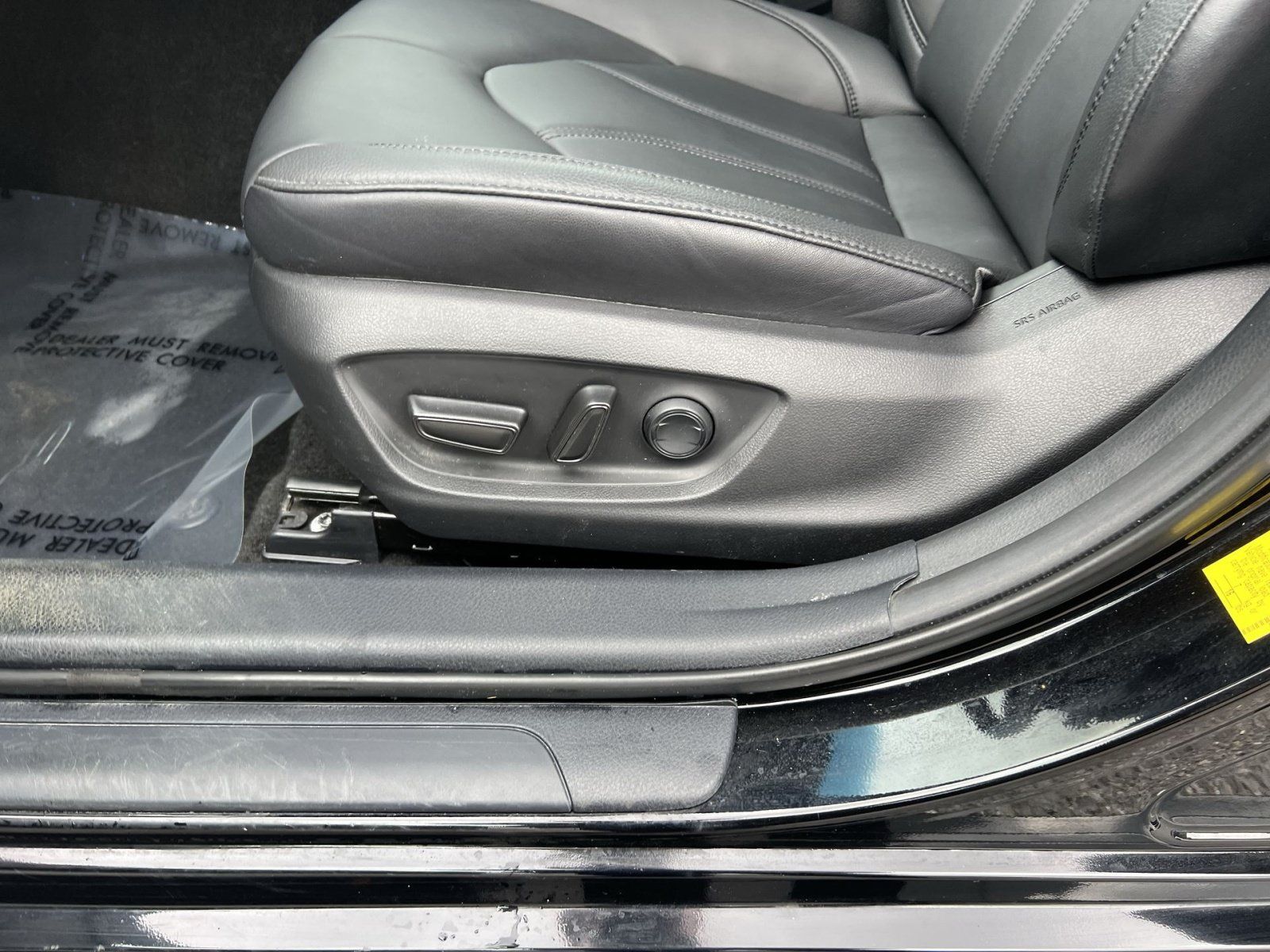 Used 2021 Toyota Avalon XLE w/ Moonroof Package FWD image 14