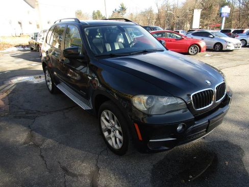 Used 2011 BMW X5 xDrive35i image 9