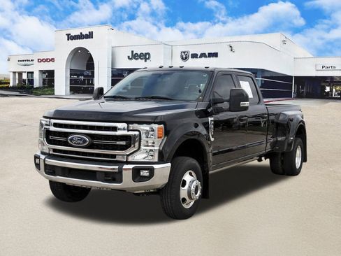 Used 2022 Ford F350 Lariat w/ Lariat Ultimate Package image 3