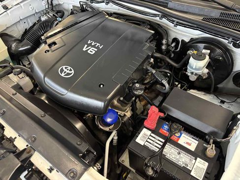 Used 2009 Toyota Tacoma PreRunner image 28