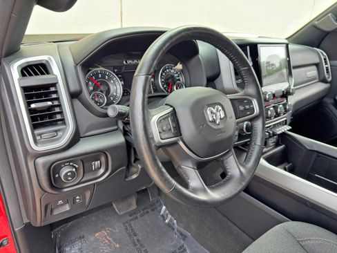 Used 2020 RAM 1500 Big Horn AWD/4WD image 12
