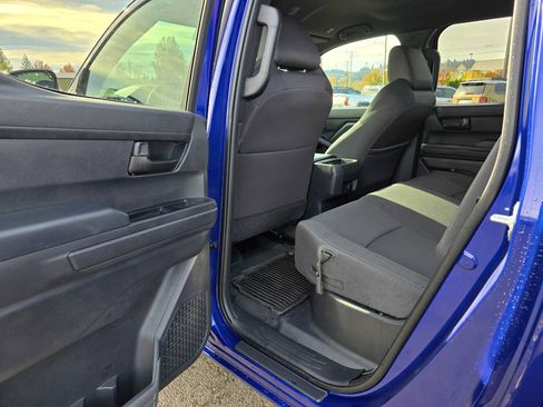 Certified 2025 Toyota Tacoma SR5 image 22