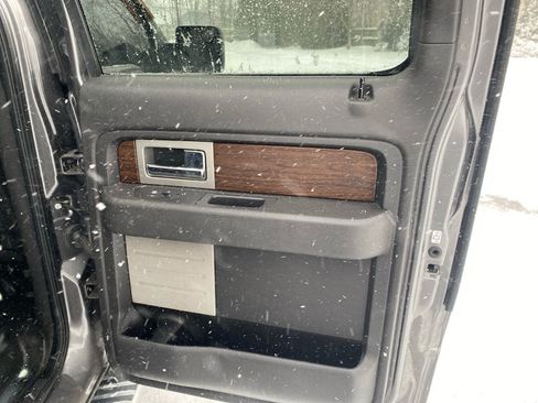 Used 2013 Ford F150 Lariat w/ Luxury Equipment Group image 26