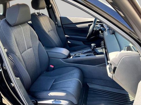 Used 2023 Honda Accord Sport image 22