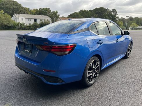 Used 2024 Nissan Sentra SR image 3