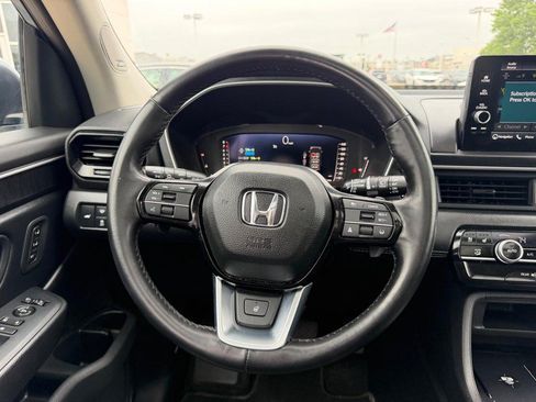 Used 2024 Honda Pilot Elite image 14
