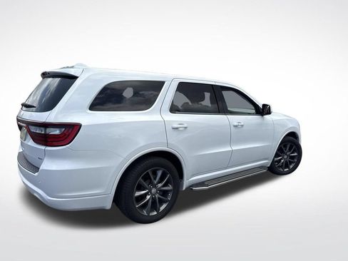 Used 2018 Dodge Durango GT RWD image 3