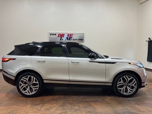 Used 2020 Land Rover Range Rover Velar R-Dynamic S image 10