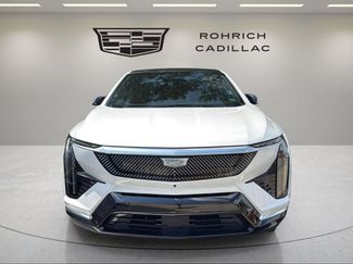 Certified 2025 Cadillac Optiq Luxury 2 w/ LPO, Floor Liner Package AWD/4WD video 2