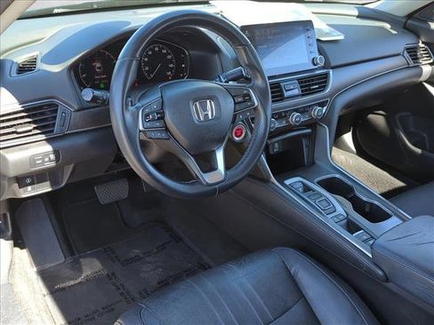Used 2018 Honda Accord EX-L image 10