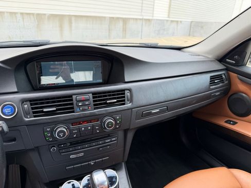 Used 2010 BMW 335i xDrive Coupe AWD/4WD image 15