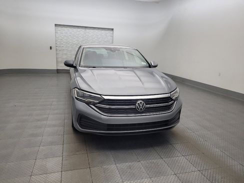 Used 2022 Volkswagen Jetta SE FWD image 14
