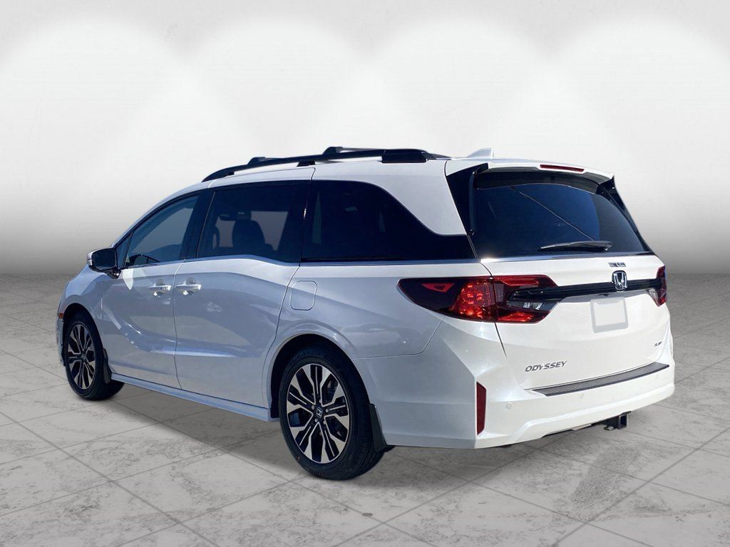 New 2026 Honda Odyssey Elite image 2
