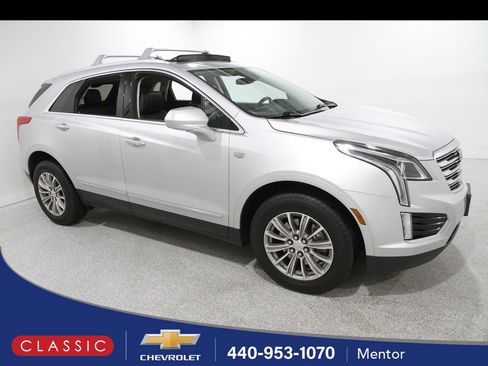Used 2017 Cadillac XT5 Luxury w/ Driver Awareness Package image 1