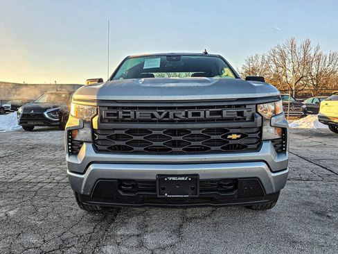 Used 2026 Chevrolet Silverado 1500 Custom image 2