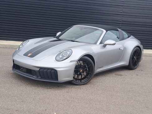 Certified 2025 Porsche 911 Targa 4 GTS image 1