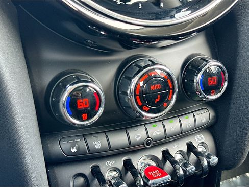 Used 2024 MINI Cooper S FWD image 16