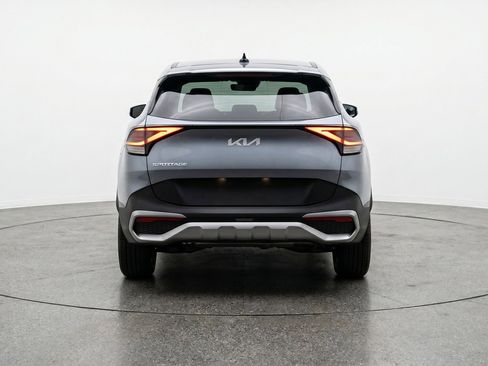 Used 2025 Kia Sportage LX FWD image 7