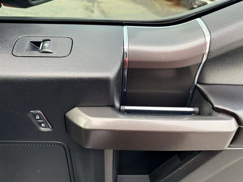 Used 2017 Ford F150 XLT w/ Equipment Group 302A Luxury image 17