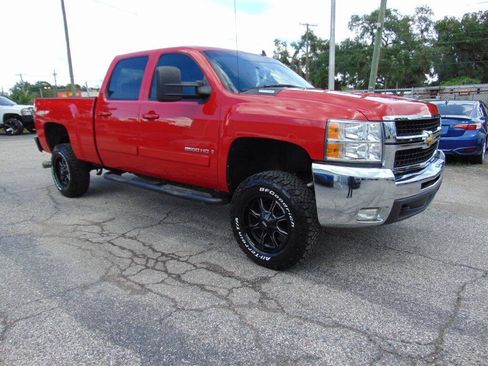 Used 2008 Chevrolet Silverado 2500 LTZ w/ Safety Package AWD/4WD image 13