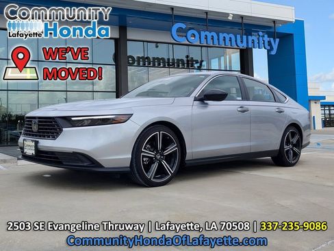 Used 2025 Honda Accord Sport image 1