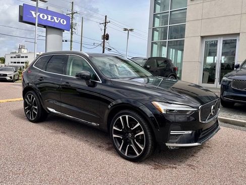 Certified 2023 Volvo XC60 B5 Ultimate w/ Protection Package Premier FWD image 1