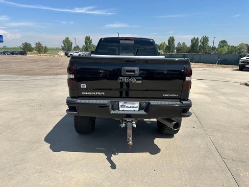 Used 2017 GMC Sierra 2500 Denali AWD/4WD image 33