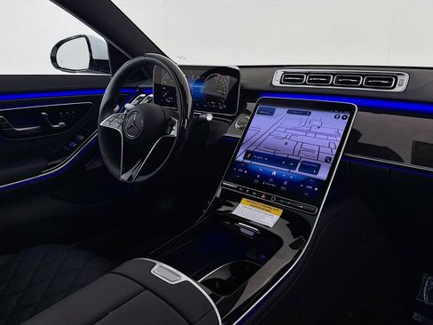 New 2026 Mercedes-Benz S 580e 4MATIC Sedan image 15
