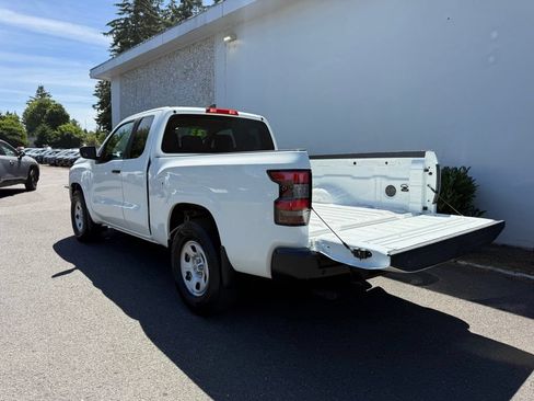 Certified 2023 Nissan Frontier S w/ Technology Package RWD image 8