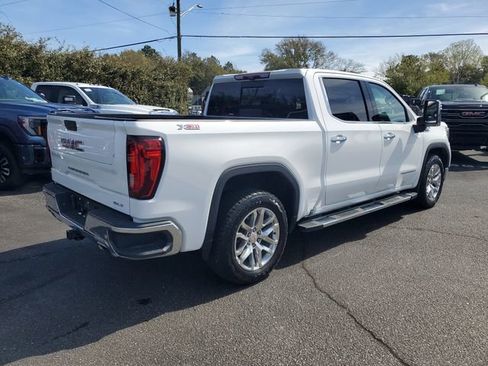Used 2021 GMC Sierra 1500 SLT w/ SLT Premium Plus Package image 4