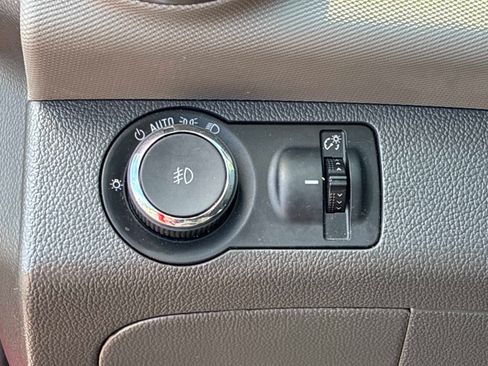 Used 2015 Chevrolet Sonic LTZ FWD image 19