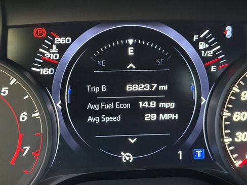 Certified 2022 Chevrolet Camaro SS RWD image 13
