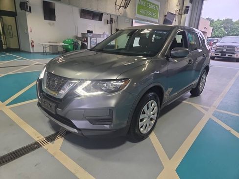 Used 2020 Nissan Rogue S AWD/4WD image 5
