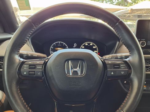 Used 2025 Honda HR-V Sport image 26
