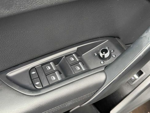 Used 2019 Audi Q5 2.0T Premium Plus w/ Premium Plus Package image 13