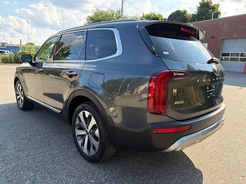 Used 2020 Kia Telluride S AWD/4WD image 4