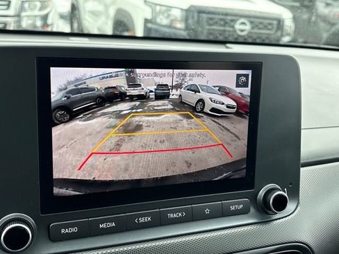 Used 2023 Hyundai Kona SEL image 14